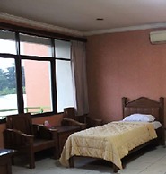 678 Hotel Cawang by Cocotel