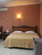 678 Hotel Cawang by Cocotel