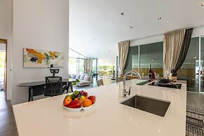 Large Private Pool Villa with 7 BR 7B