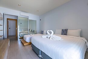 Large Private Pool Villa with 7 BR 7B