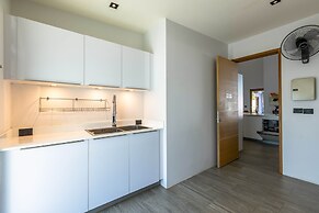 Large Private Pool Villa with 7 BR 7B