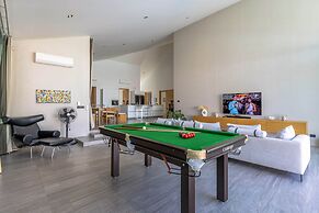 Large Private Pool Villa with 7 BR 7B