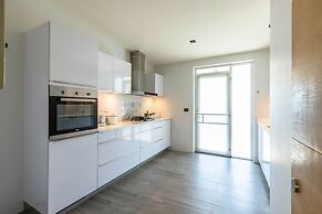 Large Private Pool Villa with 7 BR 7B