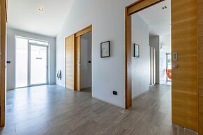 Large Private Pool Villa with 7 BR 7B