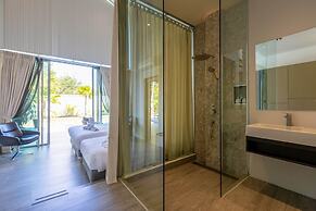 Large Private Pool Villa with 7 BR 7B