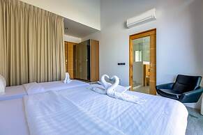 Large Private Pool Villa with 7 BR 7B