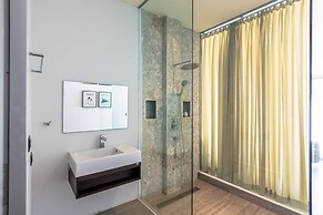 Large Private Pool Villa with 7 BR 7B