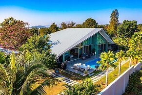 Large Private Pool Villa with 7 BR 7B