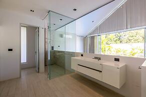 Large Private Pool Villa with 7 BR 7B