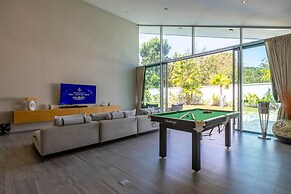 Large Private Pool Villa with 7 BR 7B