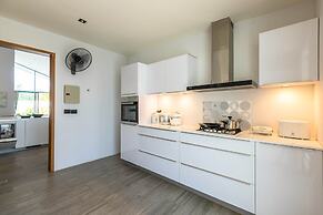 Large Private Pool Villa with 7 BR 7B