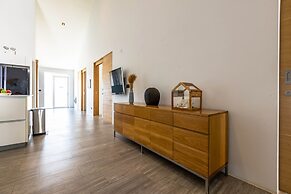 Large Private Pool Villa with 7 BR 7B