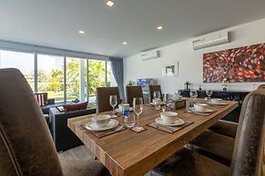 Modern 3 bedroom Pool Villa PG19