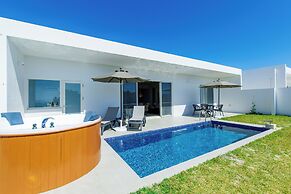 Crystal Villa Bayside