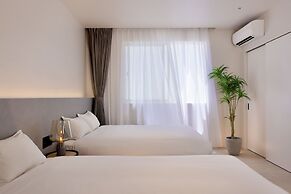 Crystal Villa Bayside