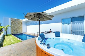 Crystal Villa Bayside