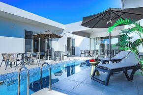 Crystal Villa Bayside