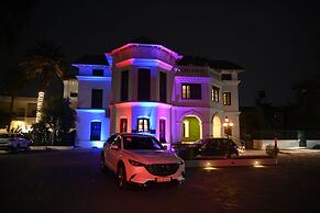 Aranya Boutique Hotel