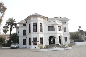 Aranya Boutique Hotel