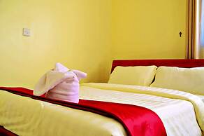 Lakefront Hotel Entebbe