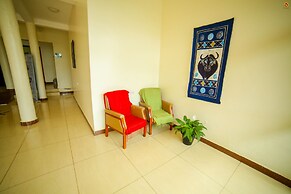 Lakefront Hotel Entebbe