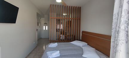 Vasilis Apartments