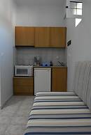 Vasilis Apartments