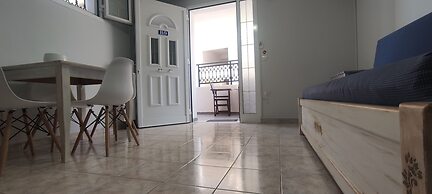 Vasilis Apartments