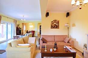 Villa Thea by White Dream Villas