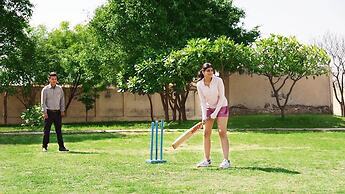 TreeHouse Sunrise Resort & Caravan Park