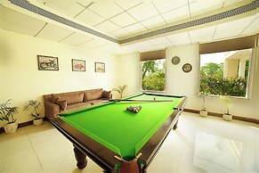 TreeHouse Sunrise Resort & Caravan Park