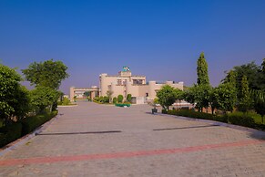 TreeHouse Sunrise Resort & Caravan Park