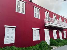 Catherine Suites