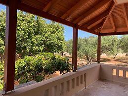 Stunning 3-bedroom Villa Near Malia Beach