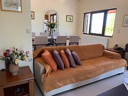 Stunning 3-bedroom Villa Near Malia Beach