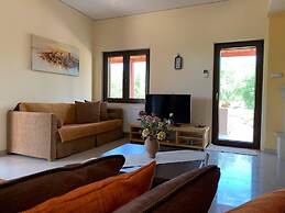 Stunning 3-bedroom Villa Near Malia Beach