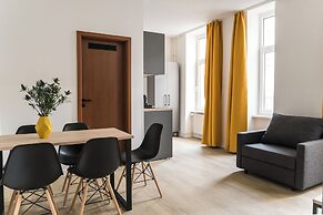 Homaris Boxi Studios