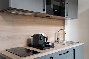 Homaris Boxi Studios