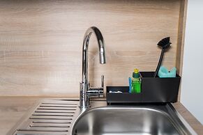 Homaris Boxi Studios