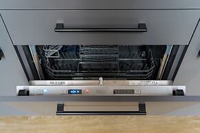 Homaris Boxi Studios