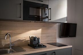 Homaris Boxi Studios