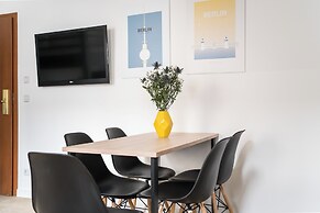 Homaris Boxi Studios