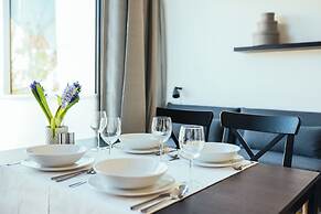 The Rix Studios & Suites