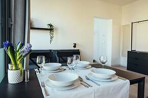 The Rix Studios & Suites