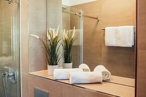 The Rix Studios & Suites