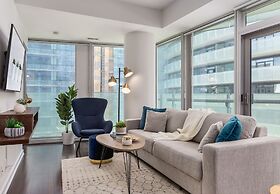 12 York St Condo - Financial District