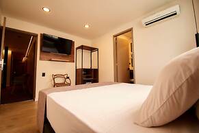 Fence by Bernalo Hotels