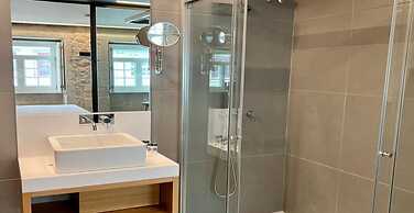 Oca Ribeira do Porto AT