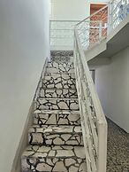 Pelicanos Apartments