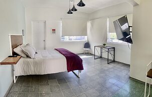 Pelicanos Apartments